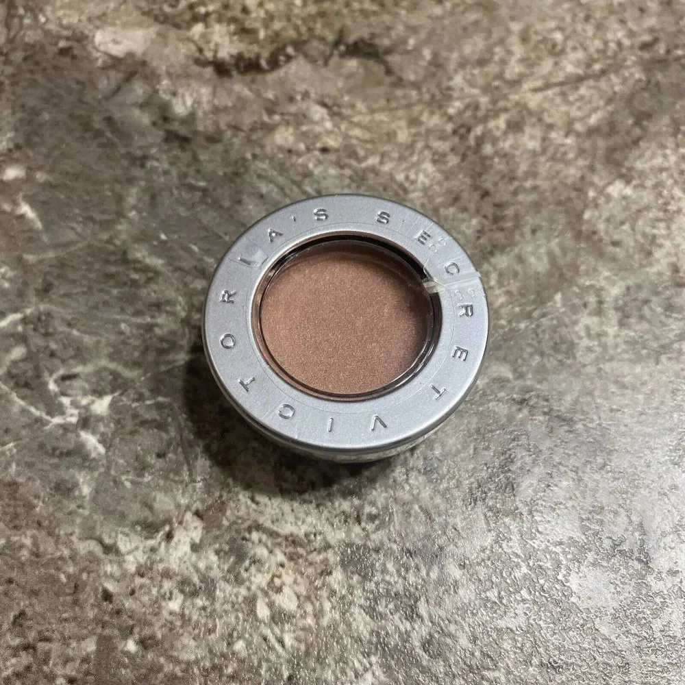 VICTORIA'S SECRET SILK WEAR SHIMMERING‎ POWDER EYE COLOUR Copper Penny